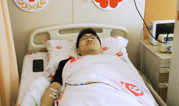 杭州有名大学生在期末做了件大事：献造血干细胞救人！