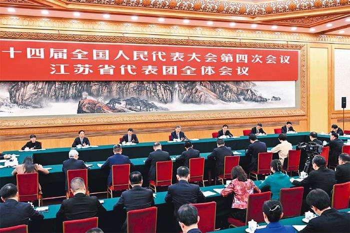 2026年3月5日下午,中共中央总书记、国家主席、中央军委主席习近平参加他所在的十四届全国人大四次会议江苏代表团审议。 新华社记者 殷博古/摄
